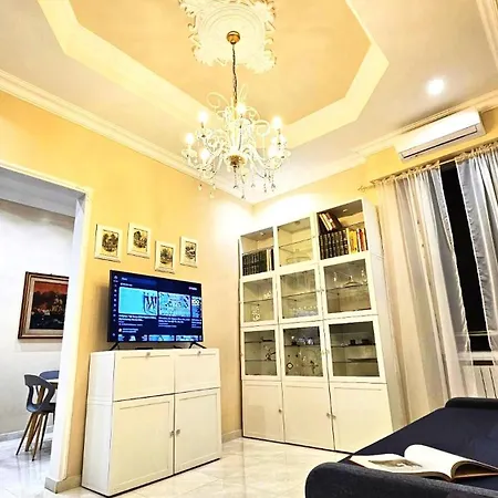 Apartment Boulevard *